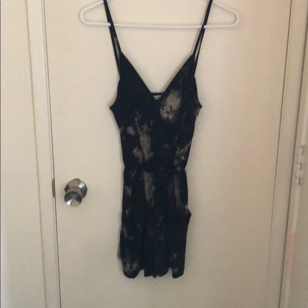 Black Tie Dyed Short Jumper